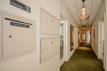 Foyer / Mailboxes, Front Directory